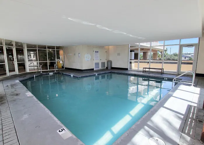 Apartment Crystal Tower 408 By Youngs Suncoast